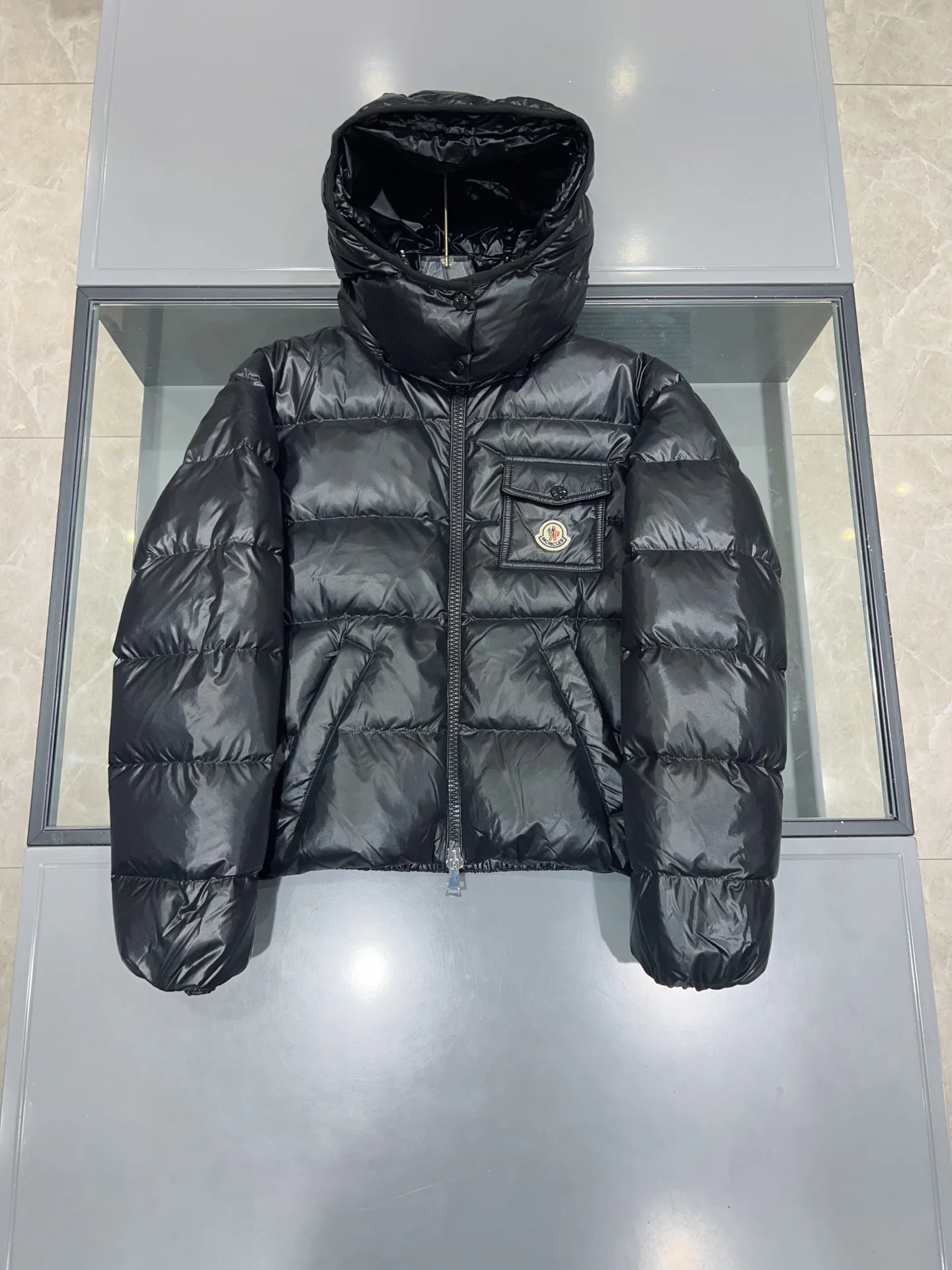 Куртки И Пуховики Женские Moncler 19563151