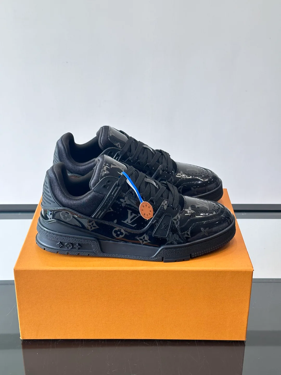 Кроссовки Мужские Louis Vuitton 955829