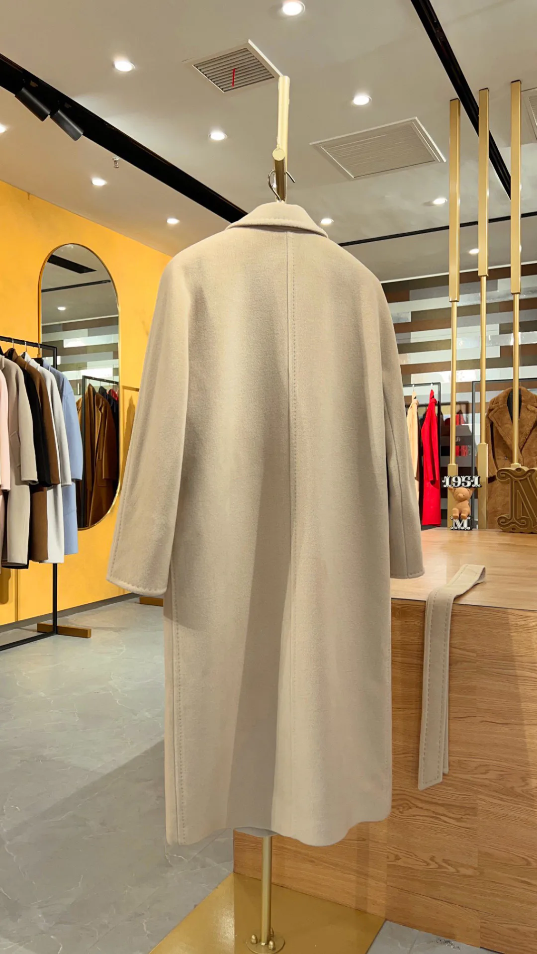 Пальто Женские Max Mara 18245194