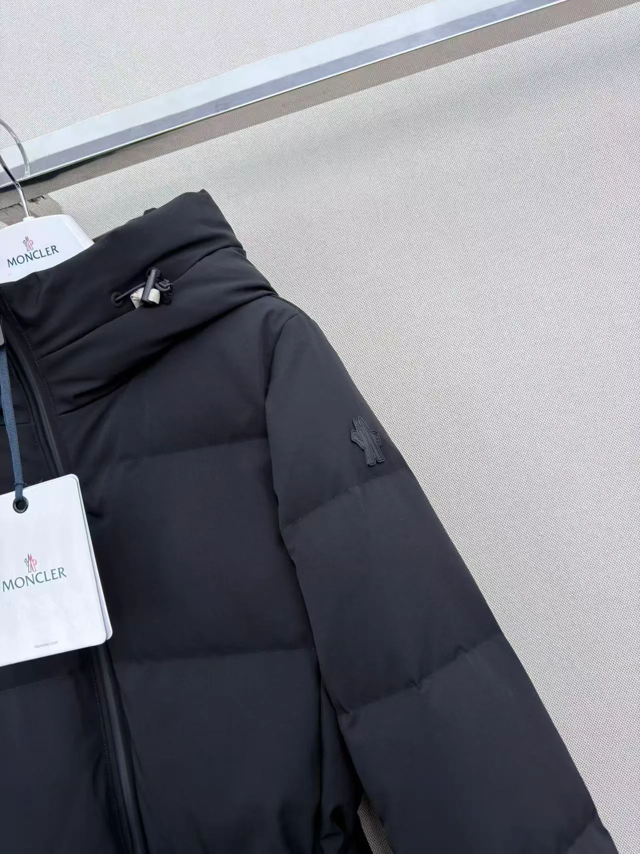 Куртки И Пуховики Женские Moncler 19247634