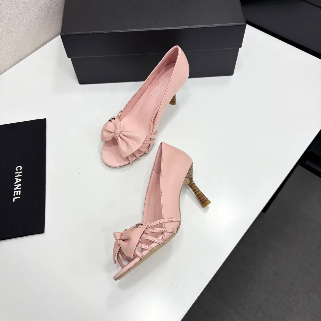 Сандалии Женские Chanel 12696636