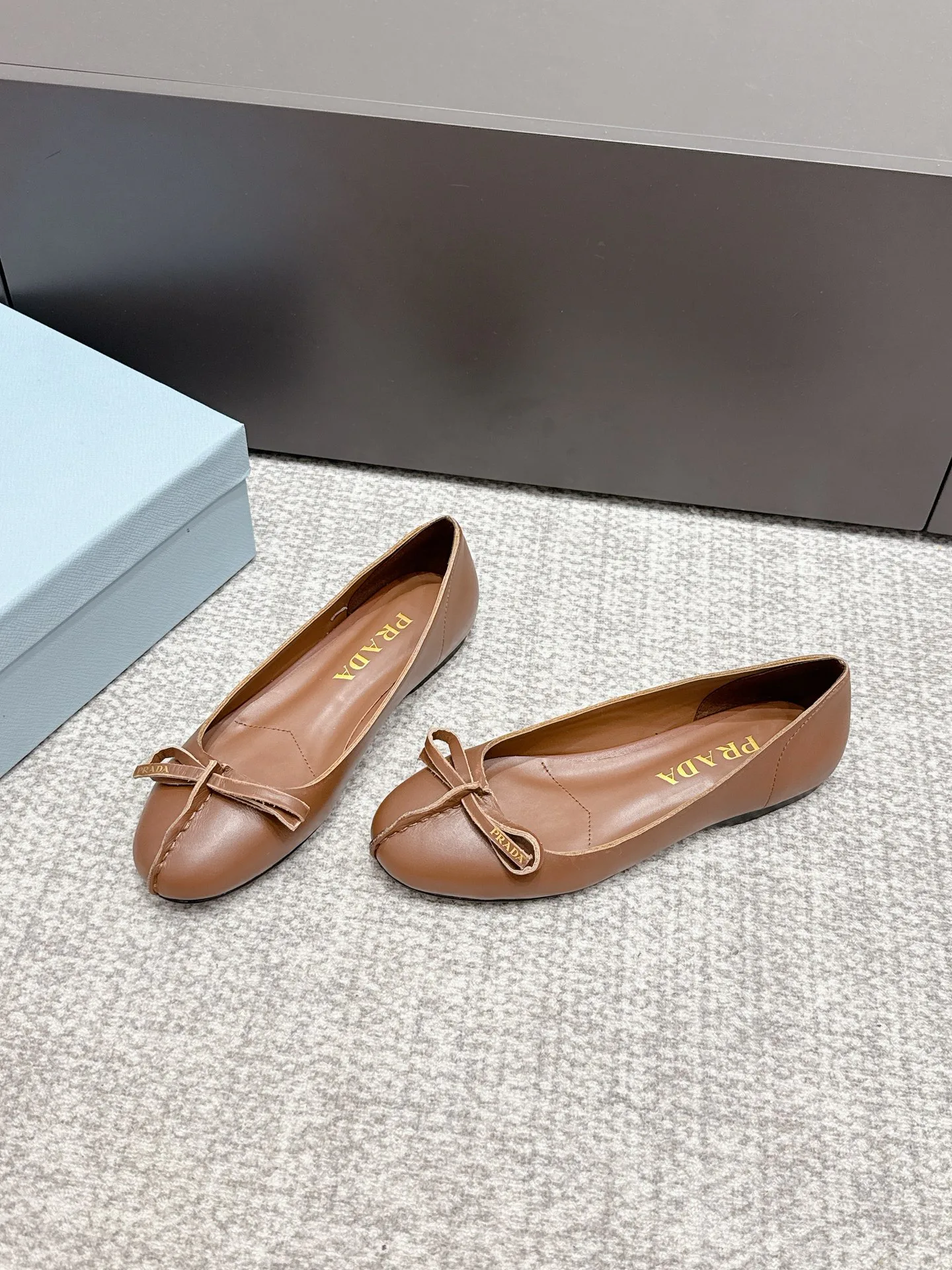 Туфли Женские Prada 13540603