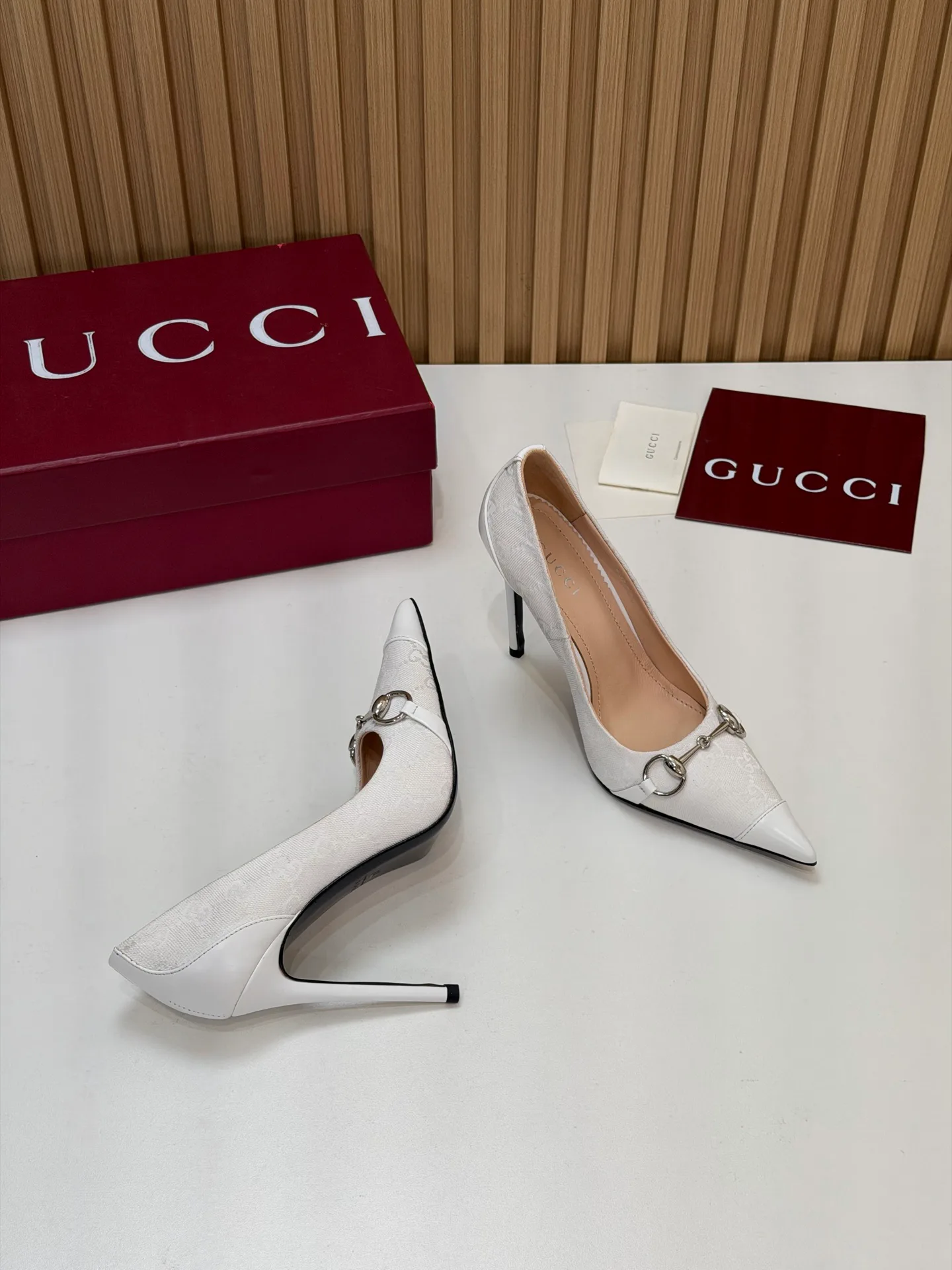 Туфли Женские Gucci 18245480