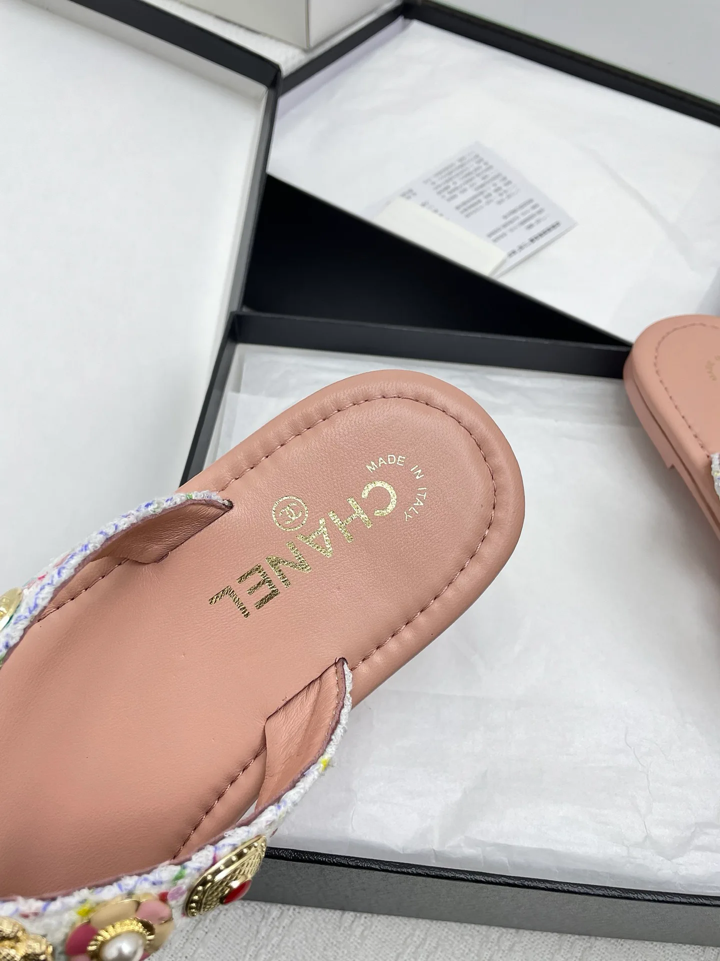 Шлепанцы Женские Chanel 36324