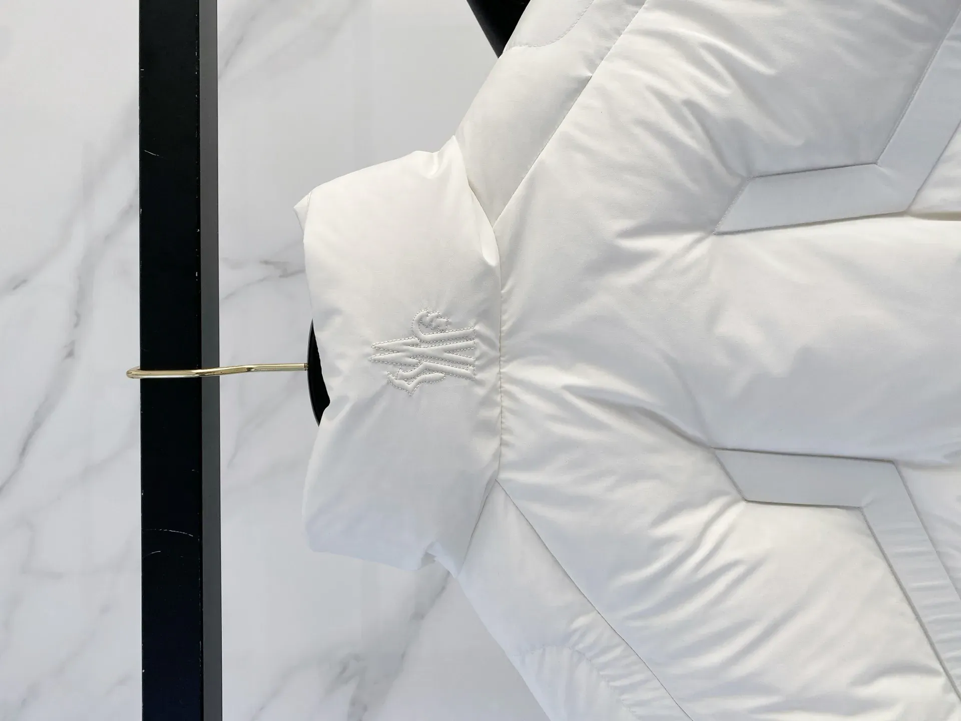 Куртки И Пуховики Мужские Moncler 1785979
