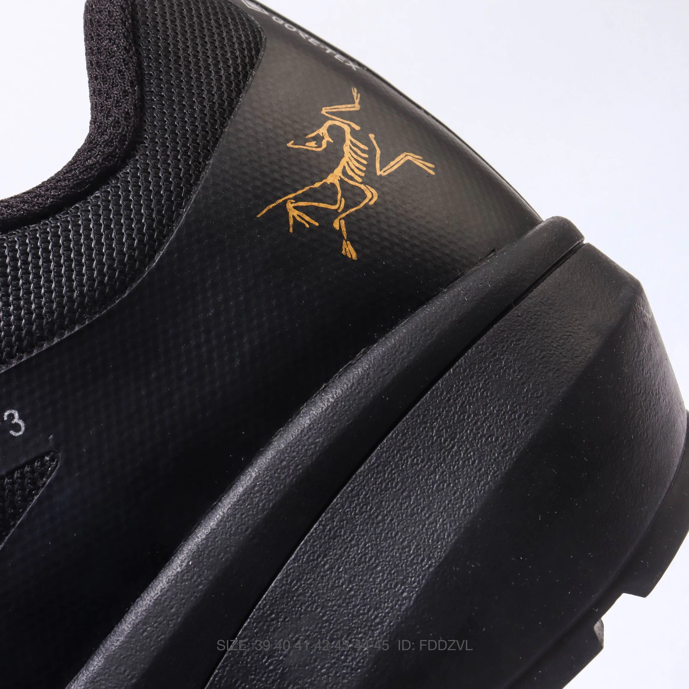 Кроссовки Мужские Arcteryx 17576708