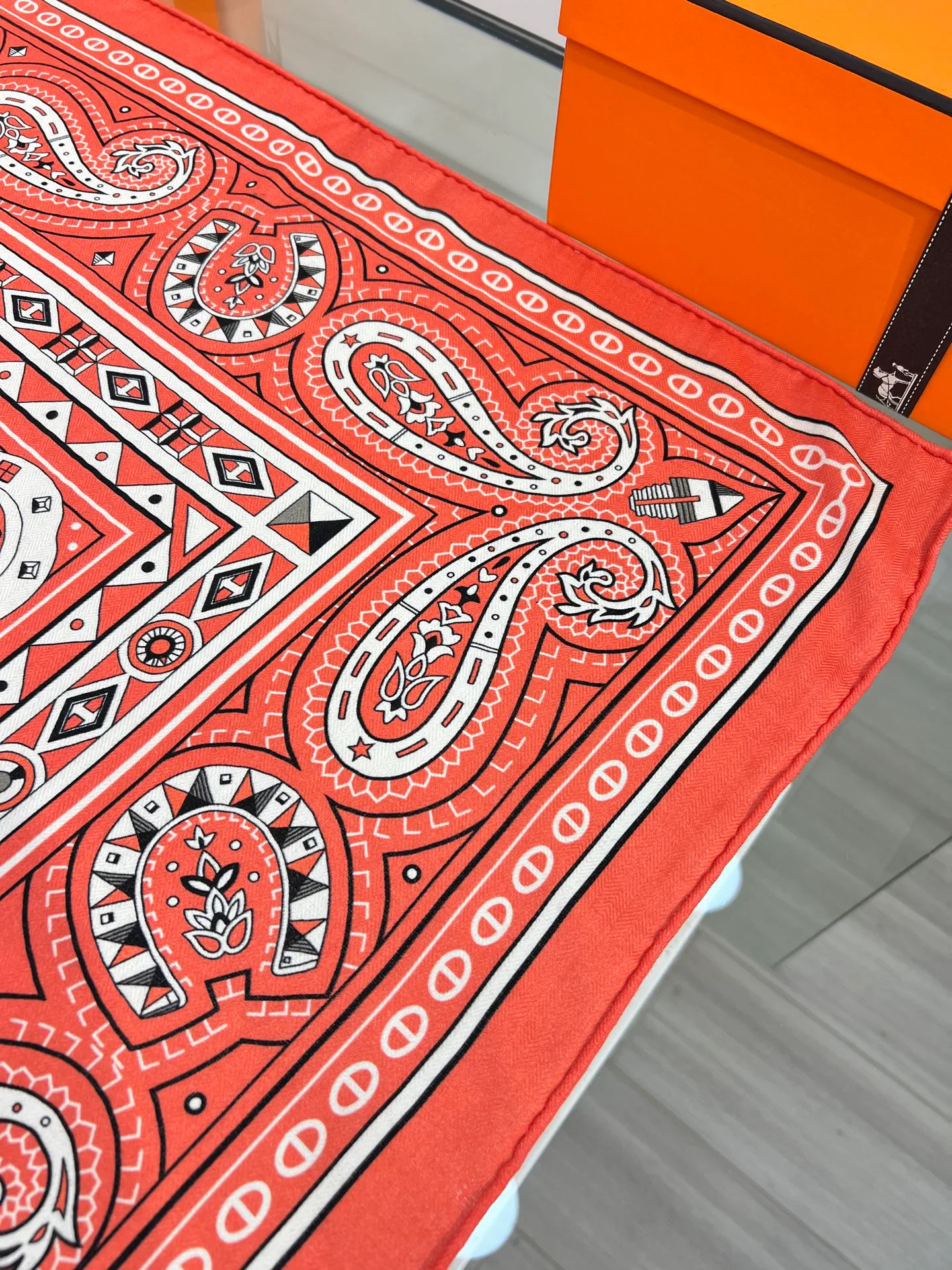 Шарфы Hermes 136962