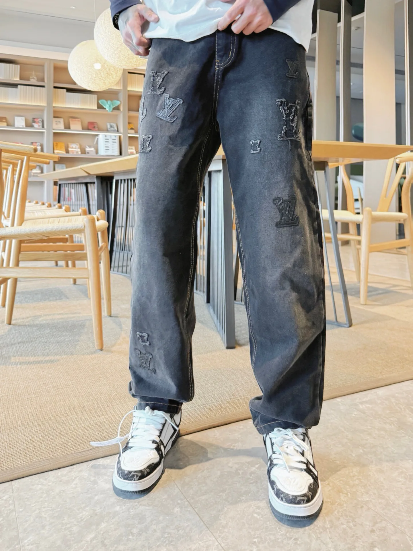 Джинсы Мужские Louis Vuitton 13538162