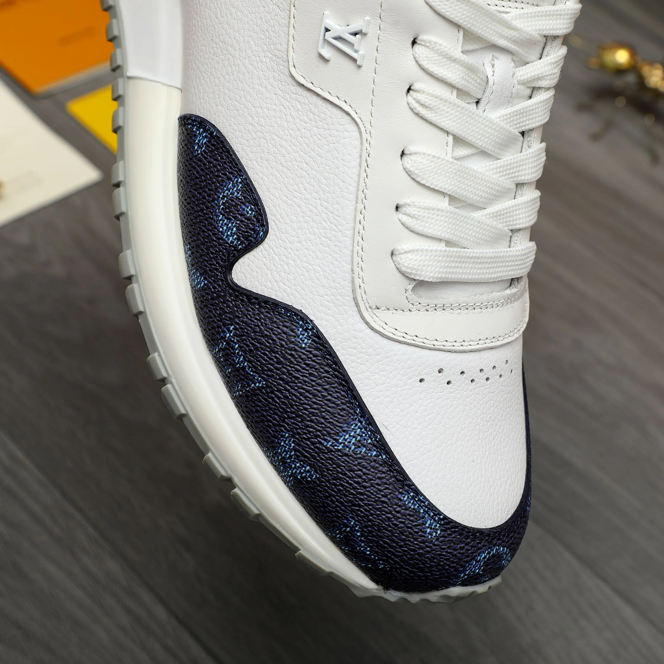 Кроссовки Мужские Louis Vuitton 288037