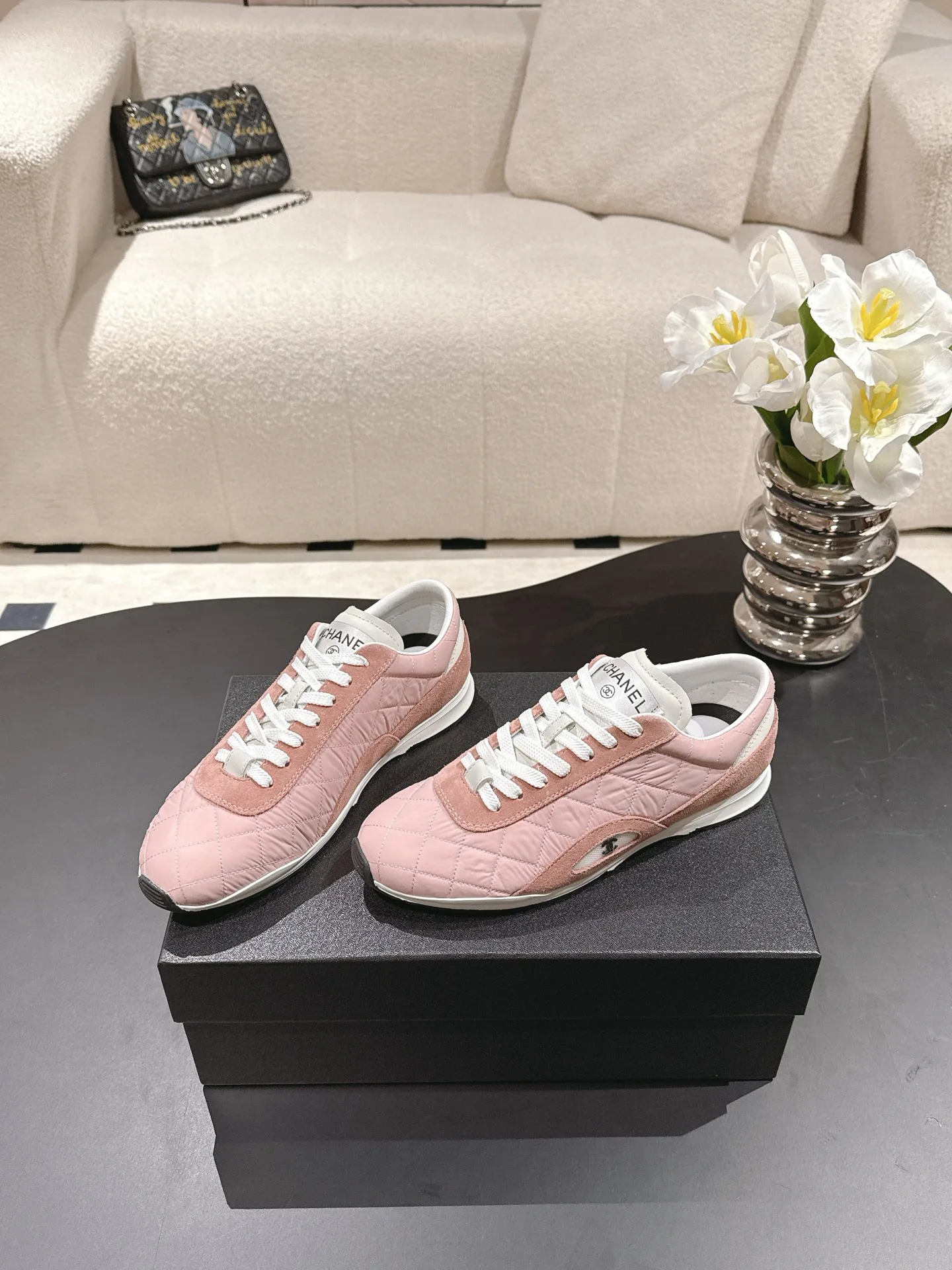 Кроссовки Женские Chanel 11566017