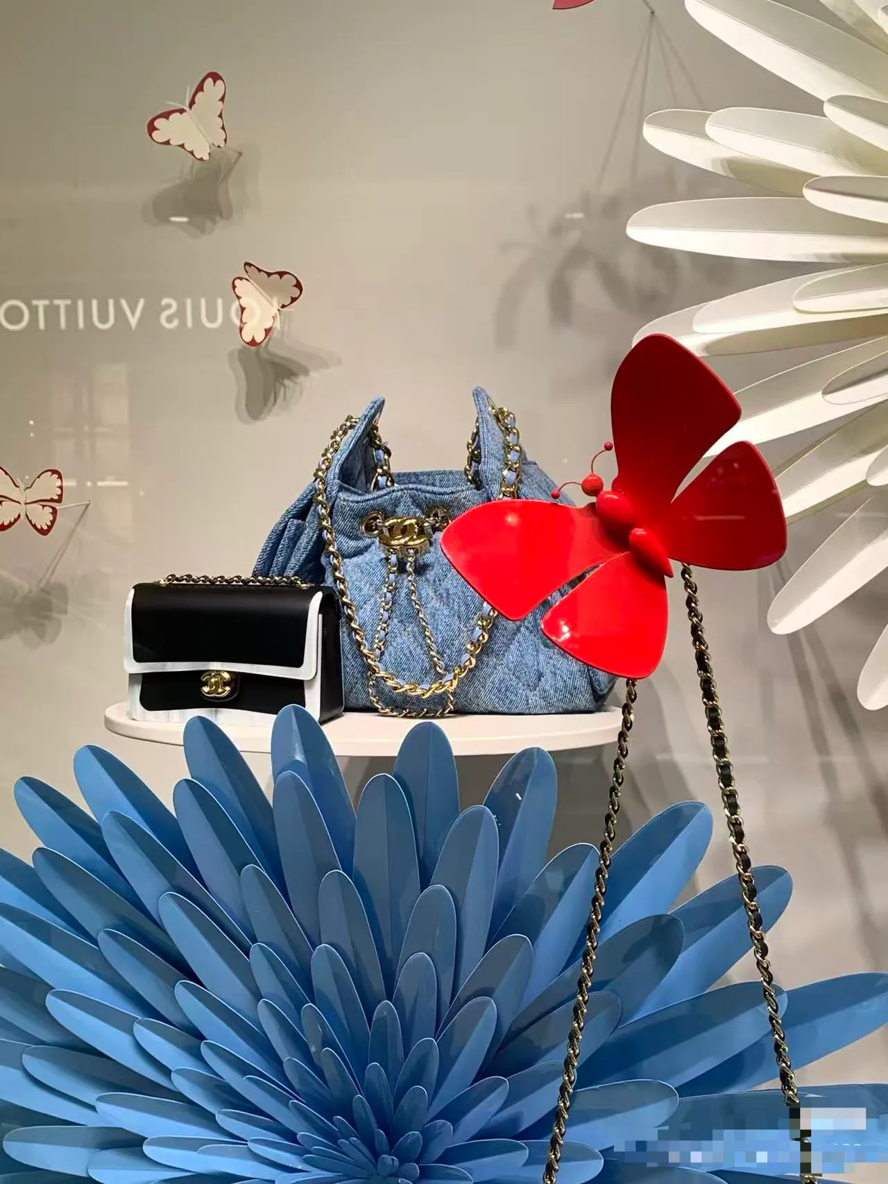 Классические Сумки Женские Chanel 18058572