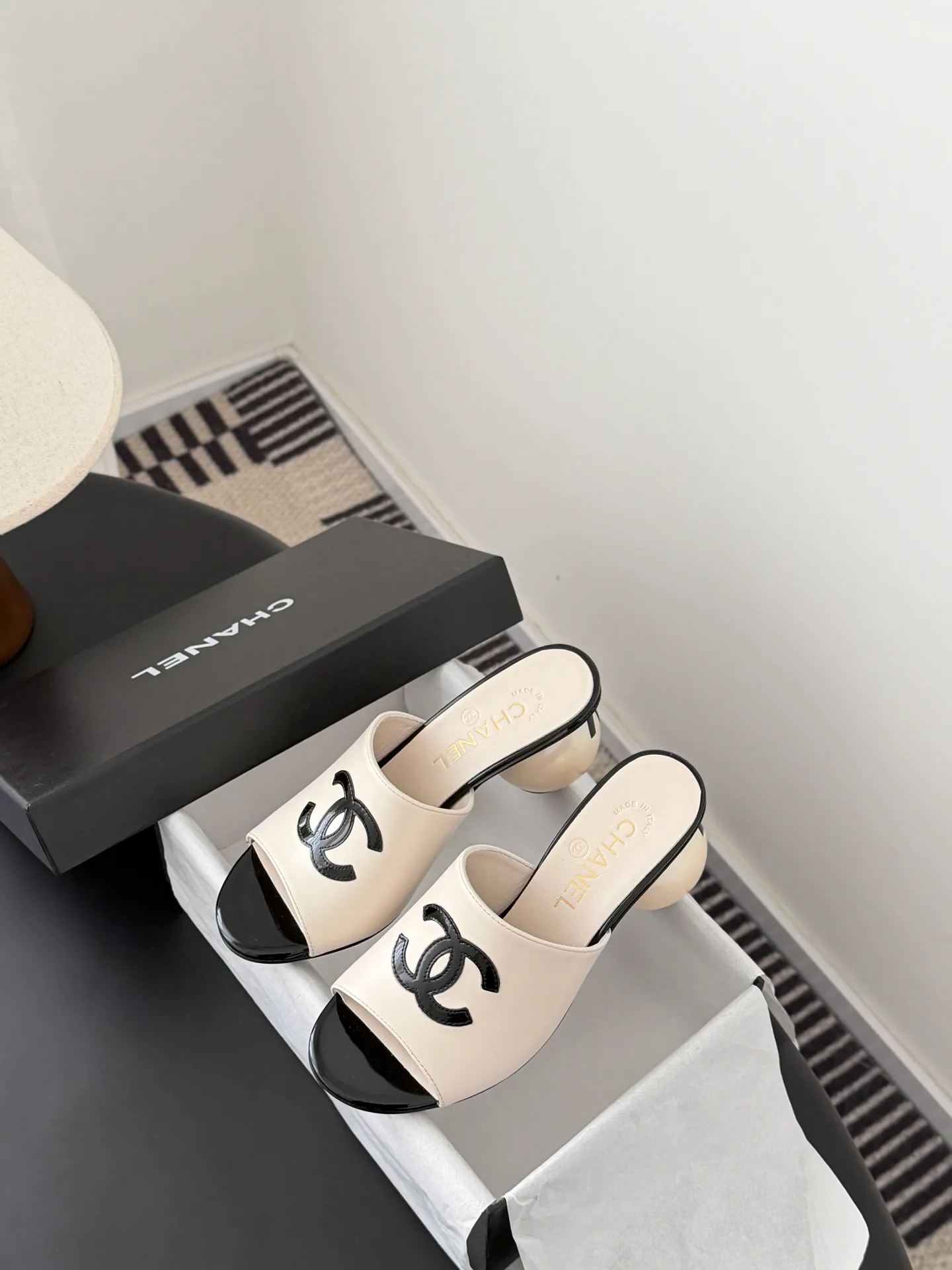 Босоножки Женские Chanel 10195350