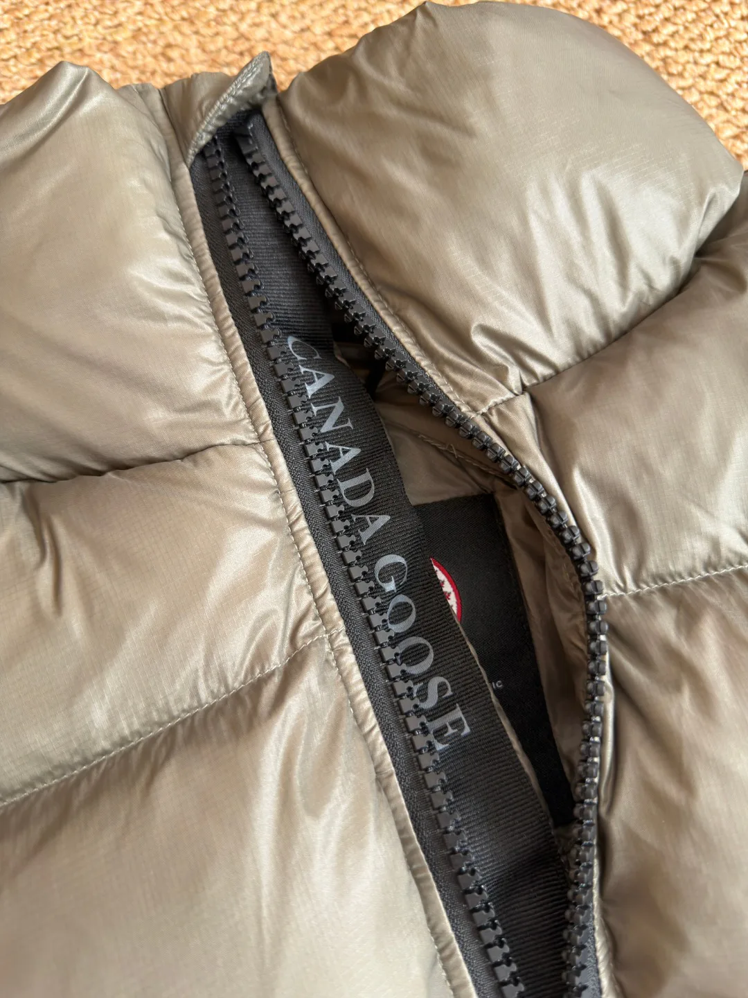 Жилеты Женские Canada Goose 18336867