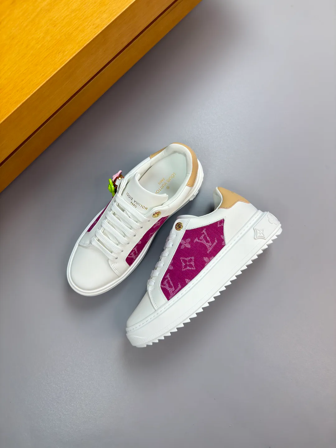 Кеды Женские Louis Vuitton 11918143