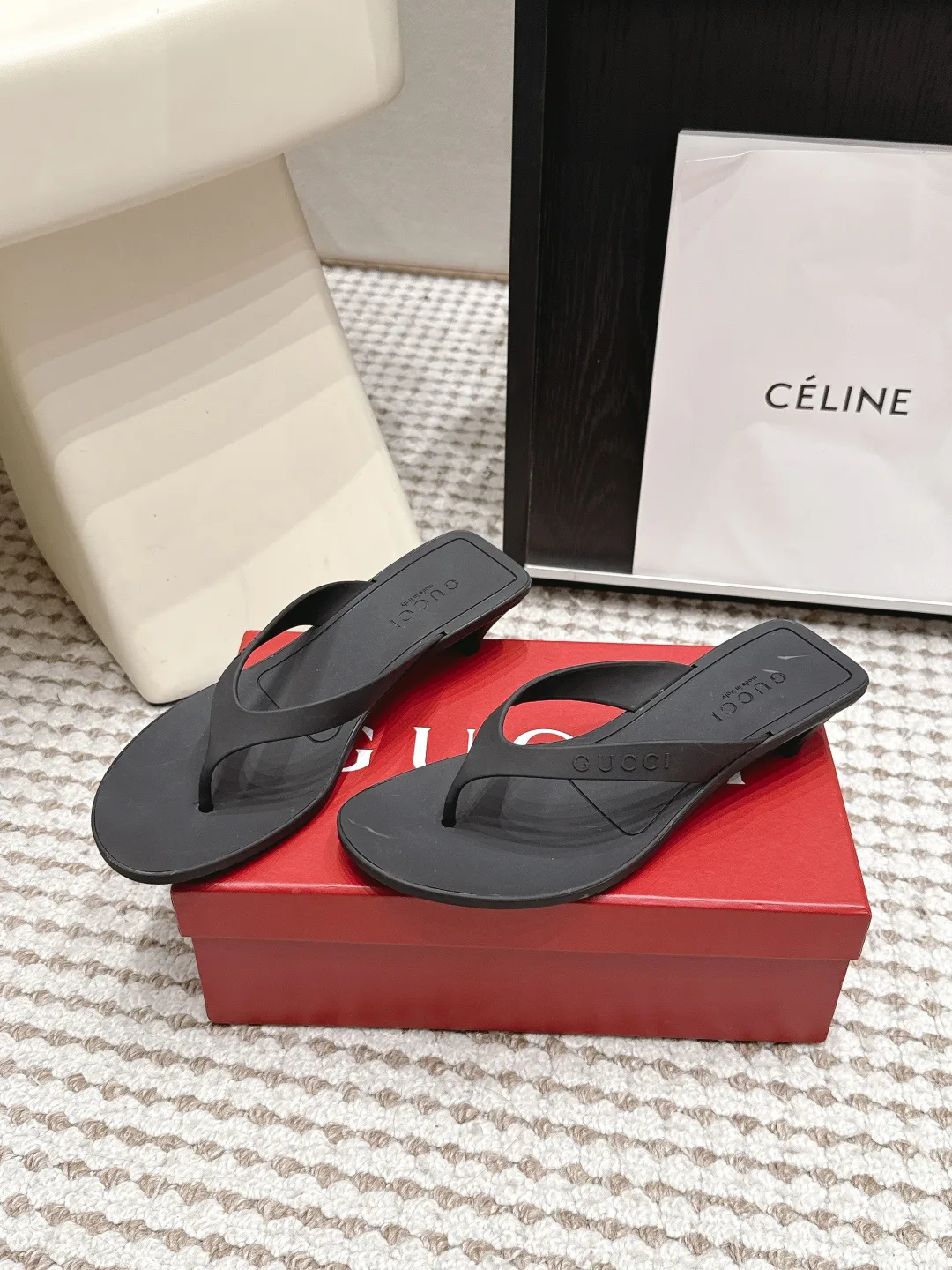 Шлепанцы Женские Gucci 17657673
