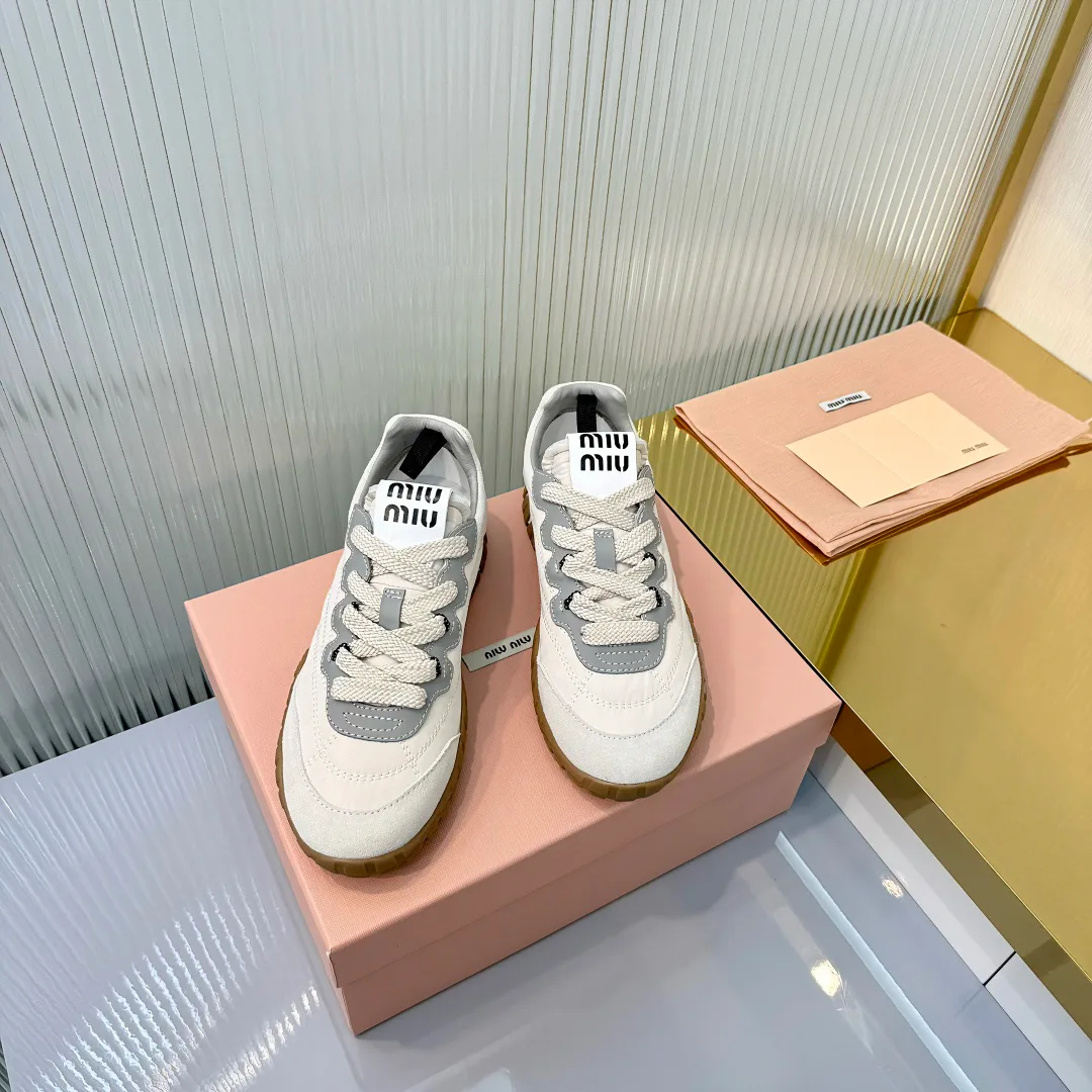 Кроссовки Женские Miu Miu 11567632