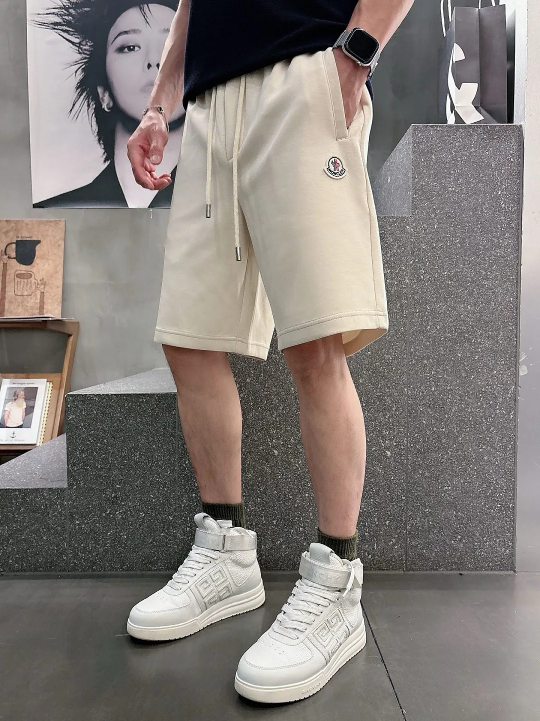 Шорты Мужские Moncler 17468341