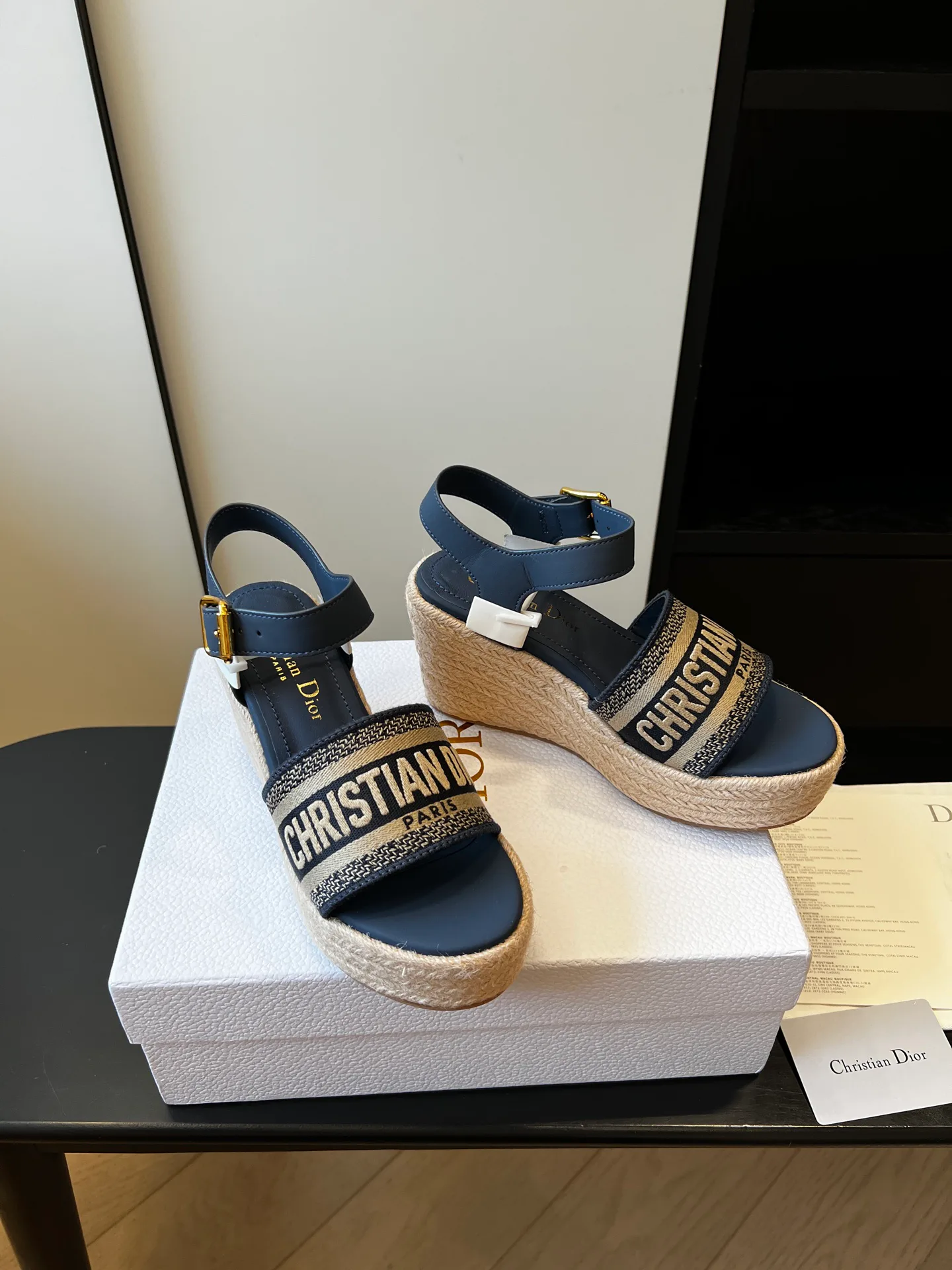 Сандалии Женские Christian Dior 11884709