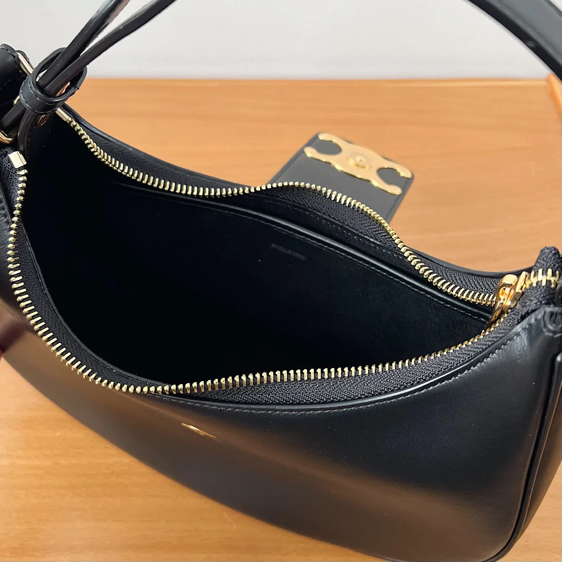 Классические Сумки Женские Celine 11636390