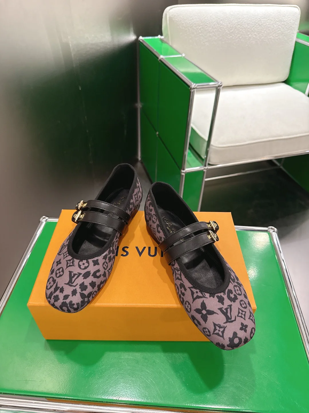 Туфли Женские Louis Vuitton 11703548