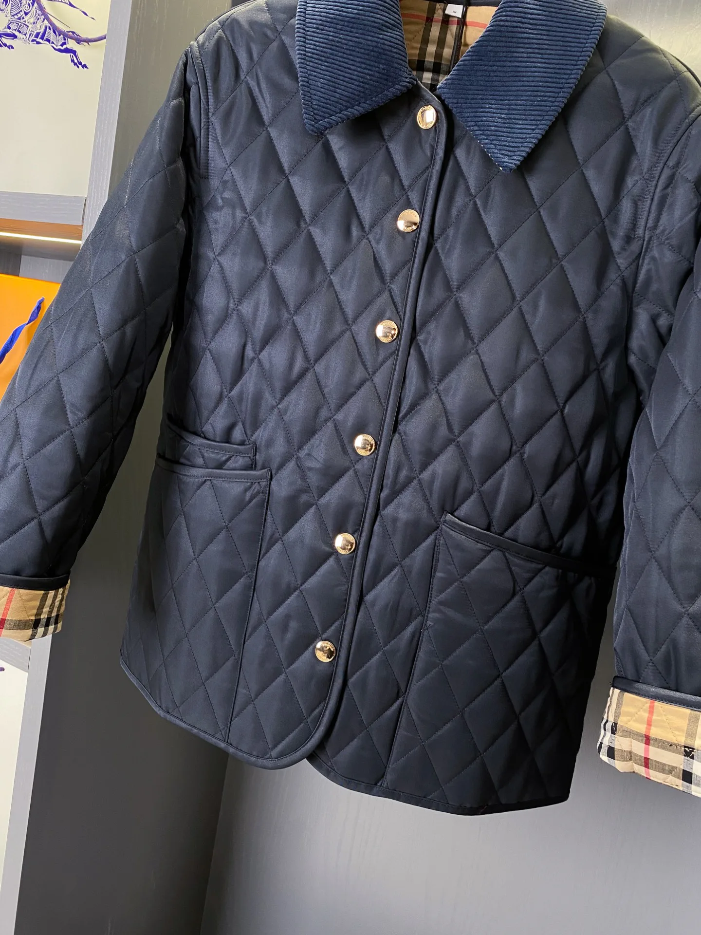 Куртки И Пуховики Женские Burberry 11672204