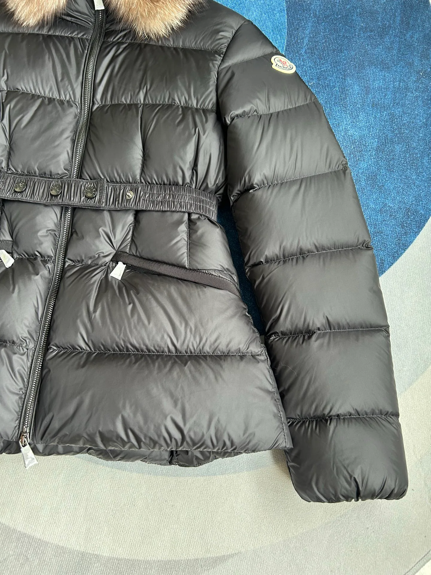 Куртки И Пуховики Женские Moncler 19462679