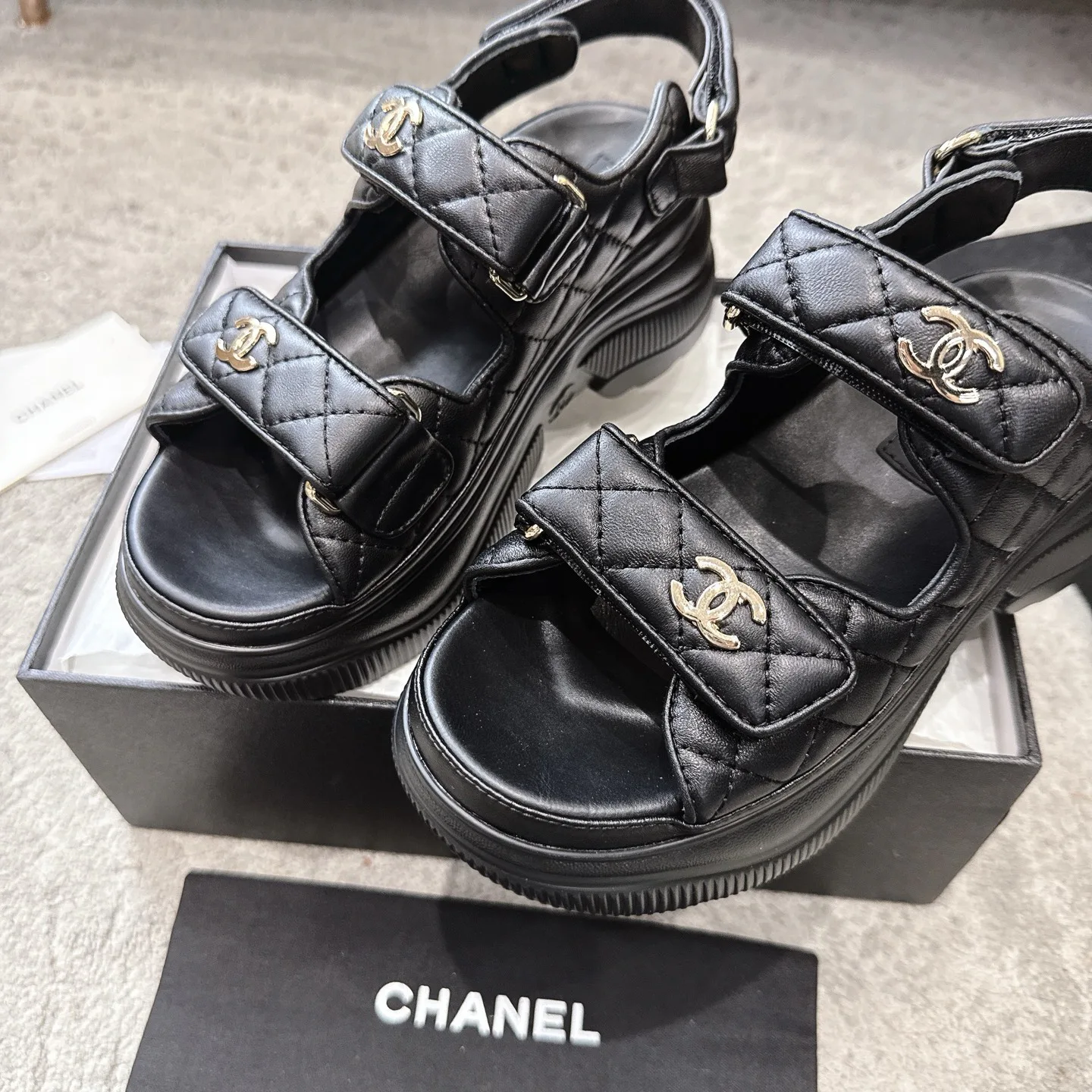Босоножки Женские Chanel 17572327