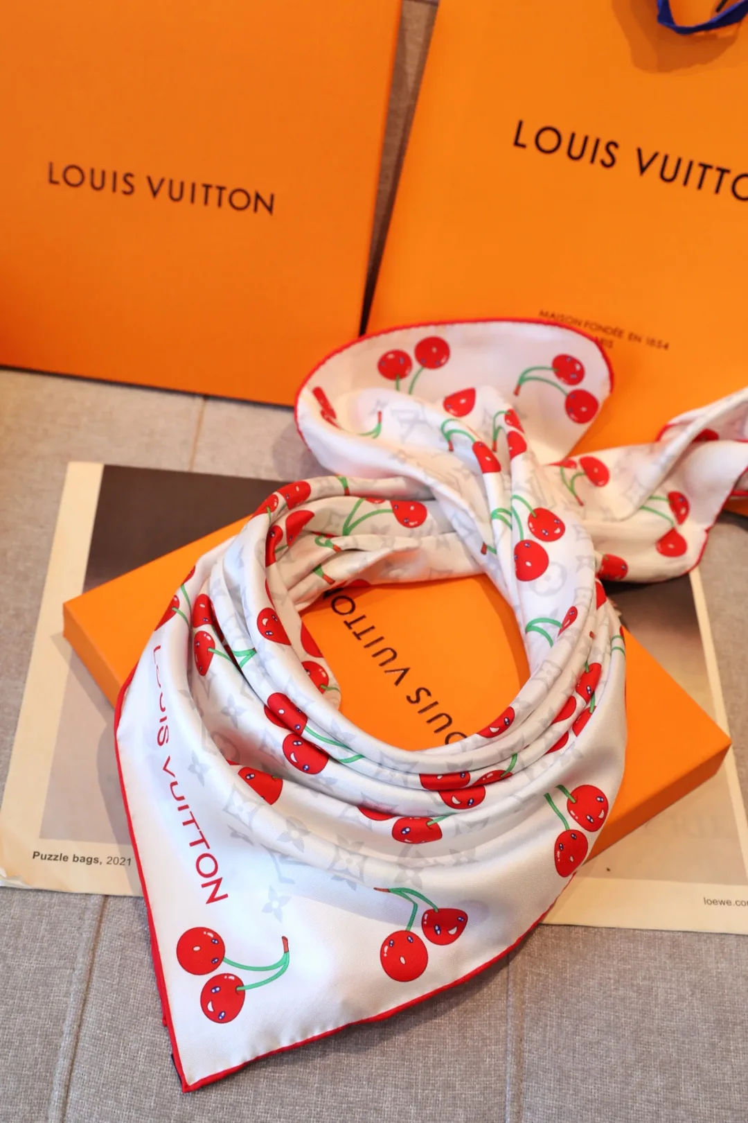 Платки Louis Vuitton 18618599