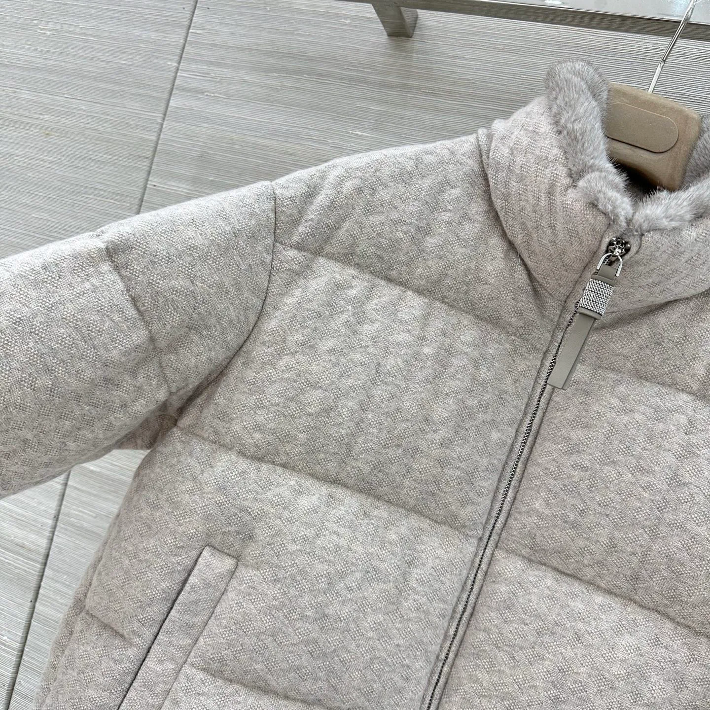 Куртки И Пуховики Женские Brunello Cucinelli 18768638