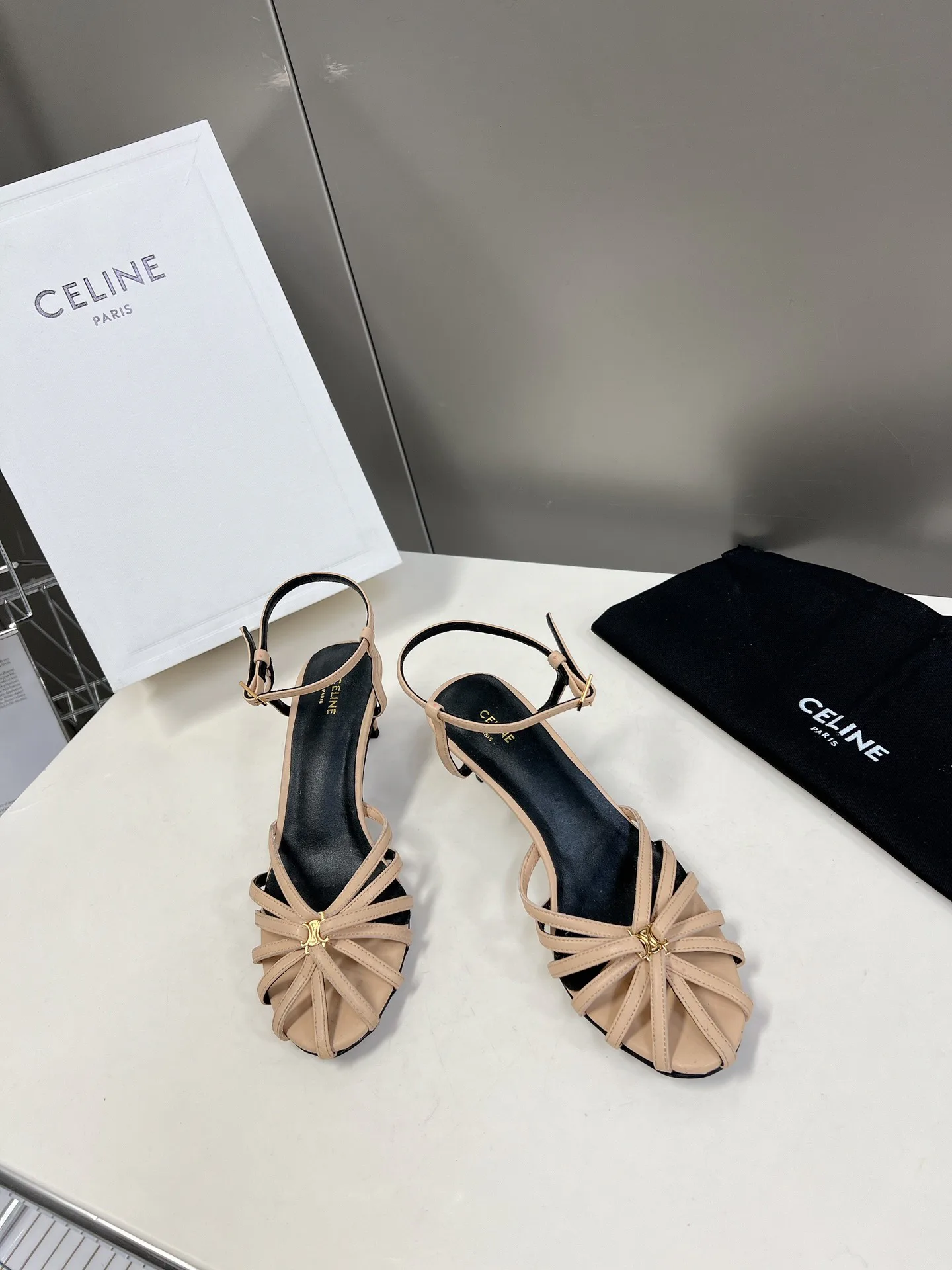 Босоножки Женские Celine 13581770