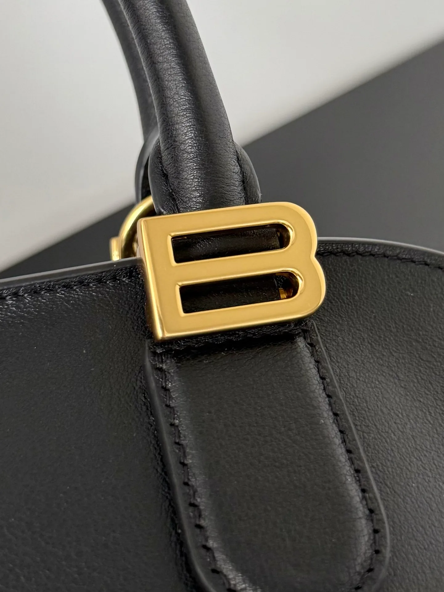 Клатчи Женские Balenciaga 11386878