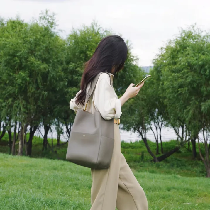 Классические Сумки Женские Celine 12604687
