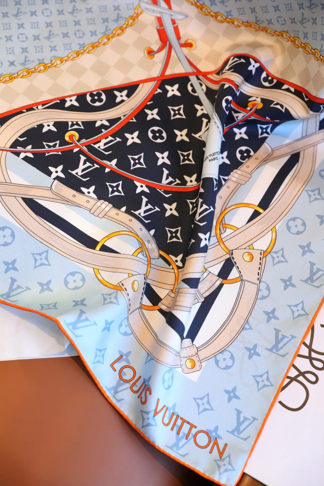 Платки Louis Vuitton 11226767