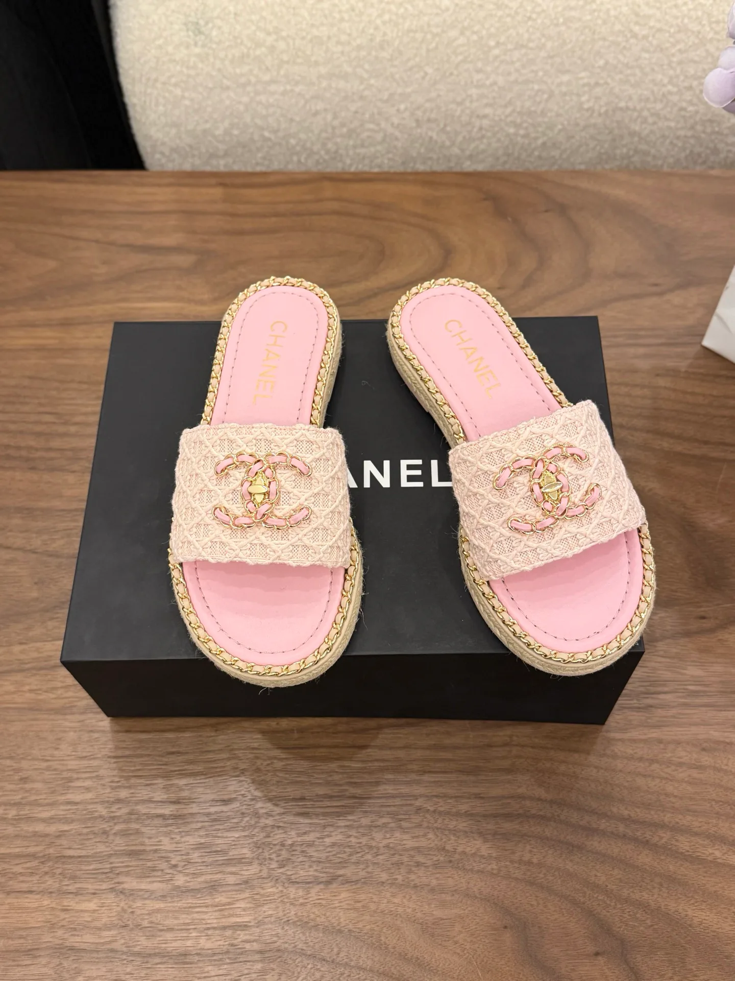 Сандалии Женские Chanel 11559238