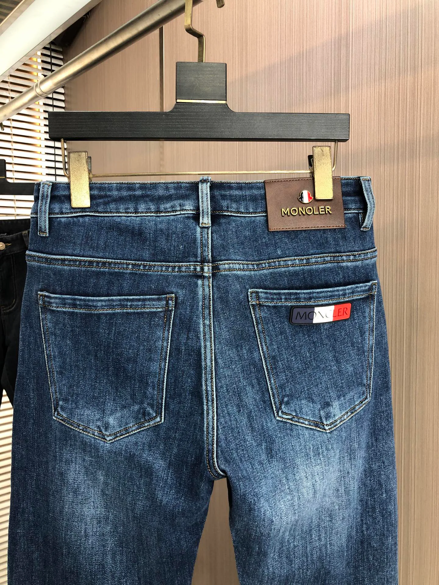 Джинсы Женские Moncler 10186878