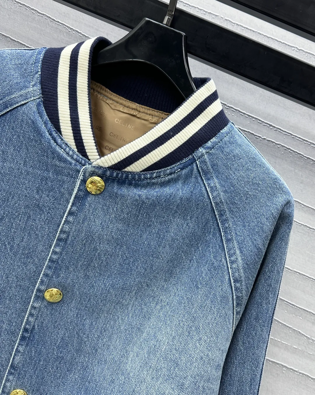 Куртки И Пуховики Женские Celine 8313