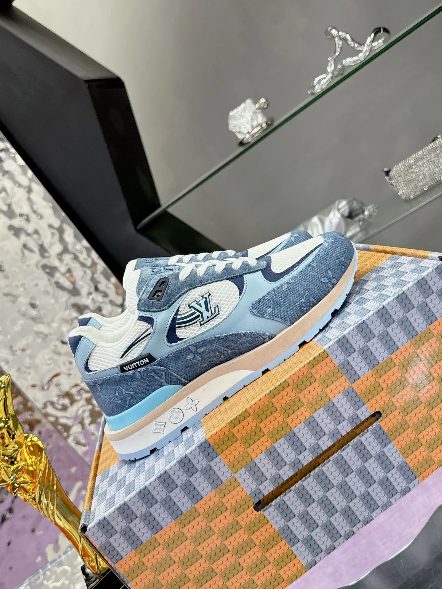 Кроссовки Мужские Louis Vuitton 276157