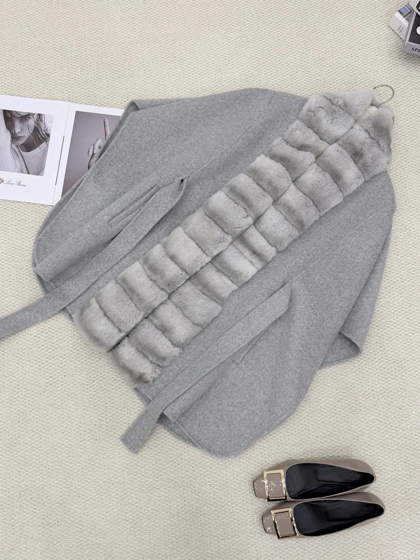 Пальто Женские Loro Piana 18015987