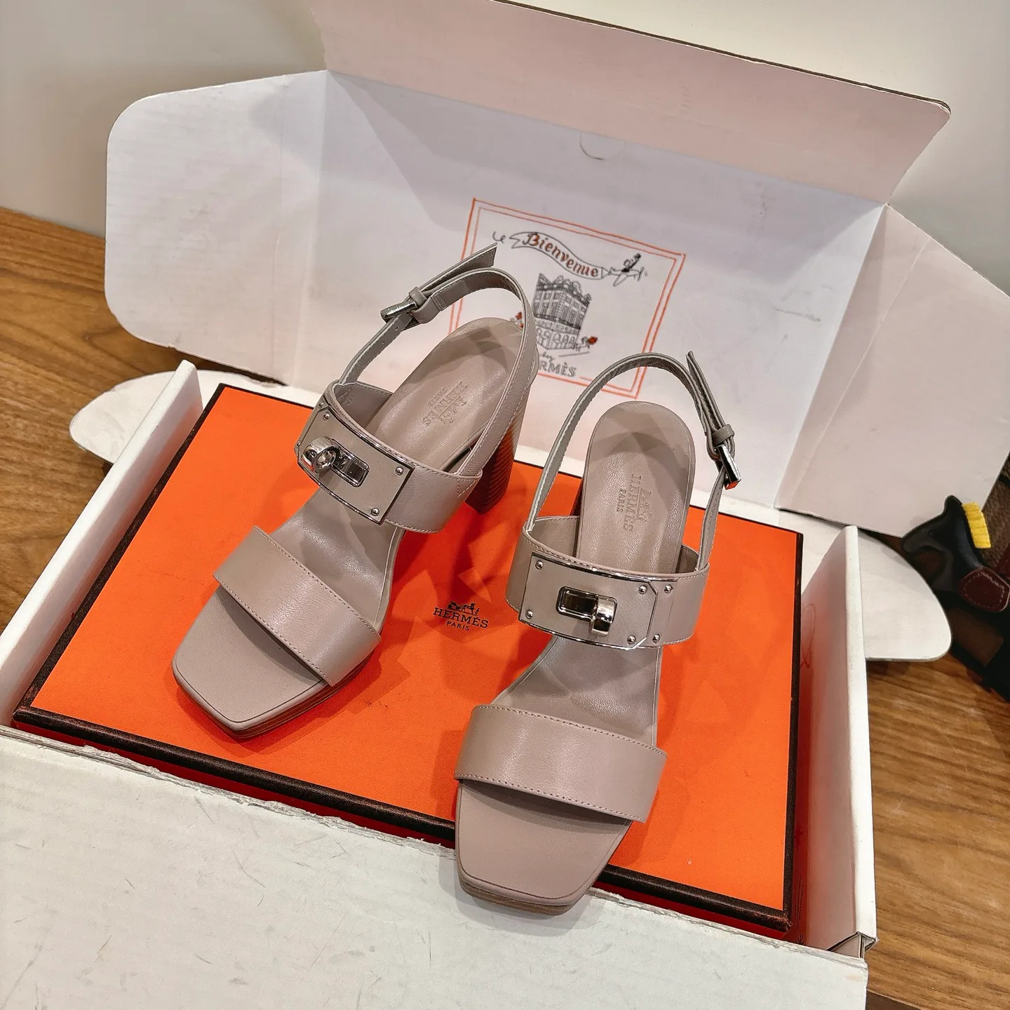 Босоножки Женские Hermes 1025281