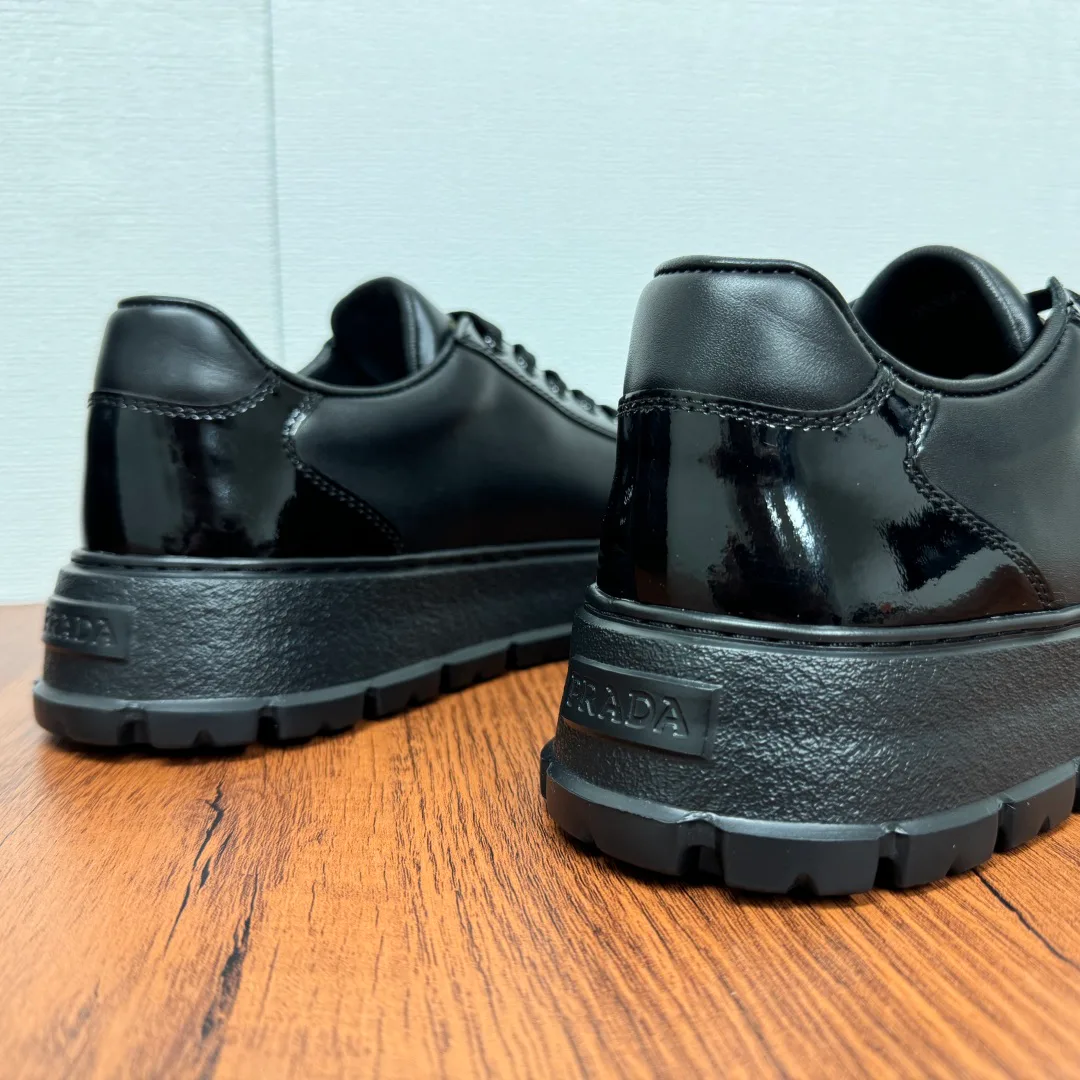 Кроссовки Мужские Prada 24204