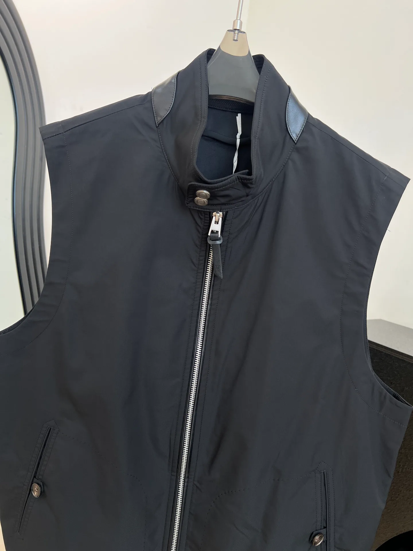 Жилеты Мужские Tom Ford 11395277