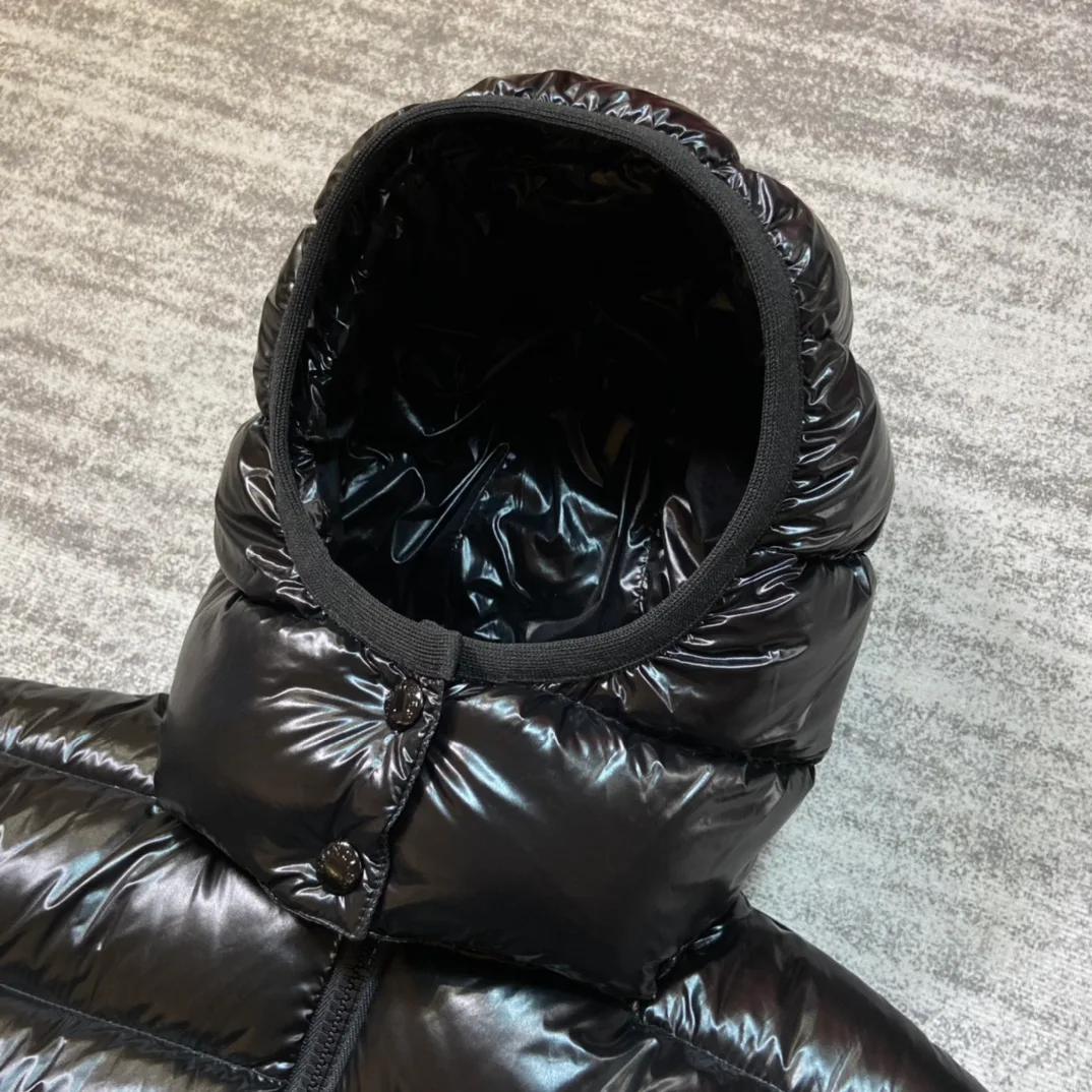 Куртки И Пуховики Женские Moncler 18354304