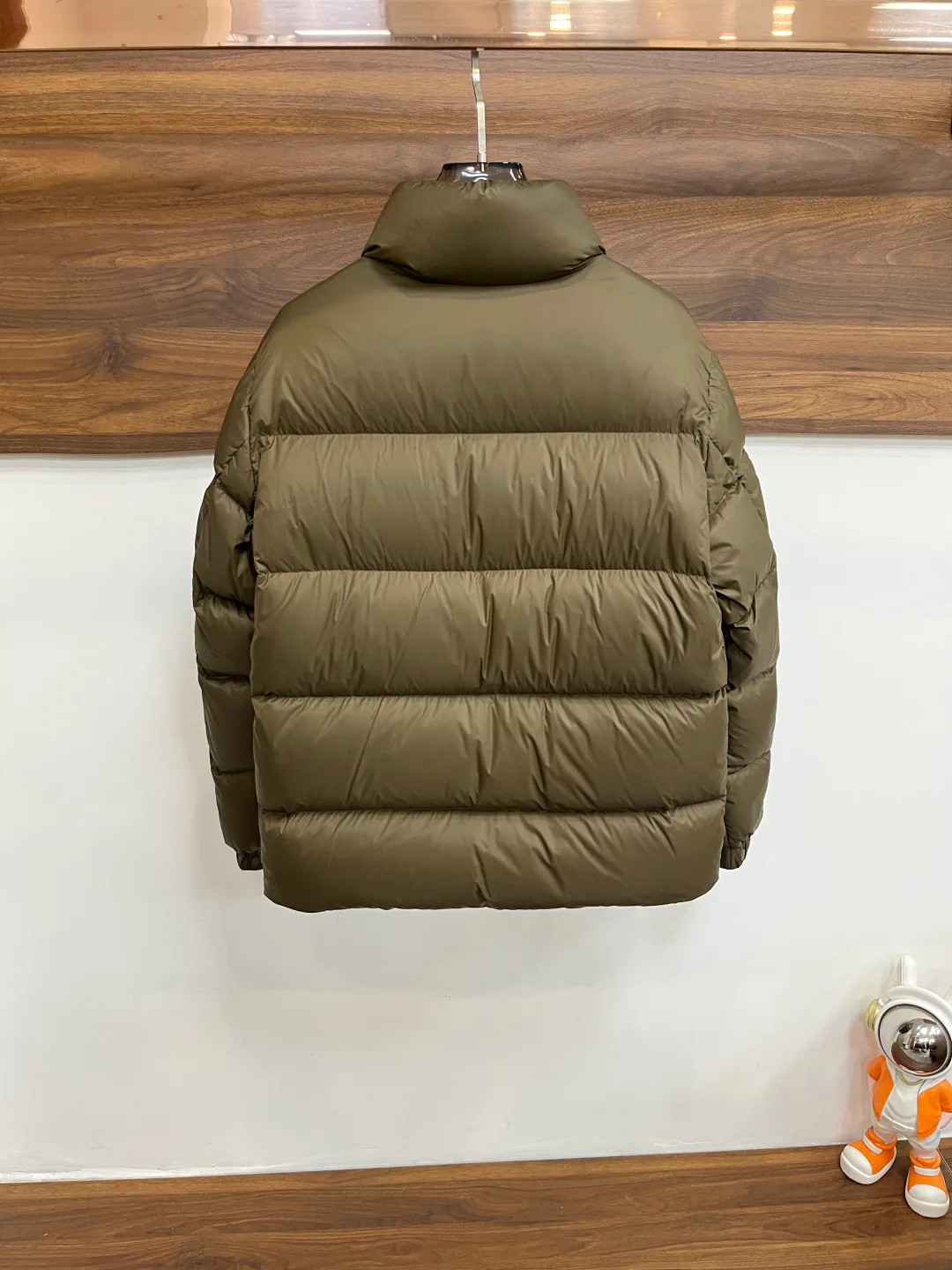 Куртки И Пуховики Мужские Moncler 560398