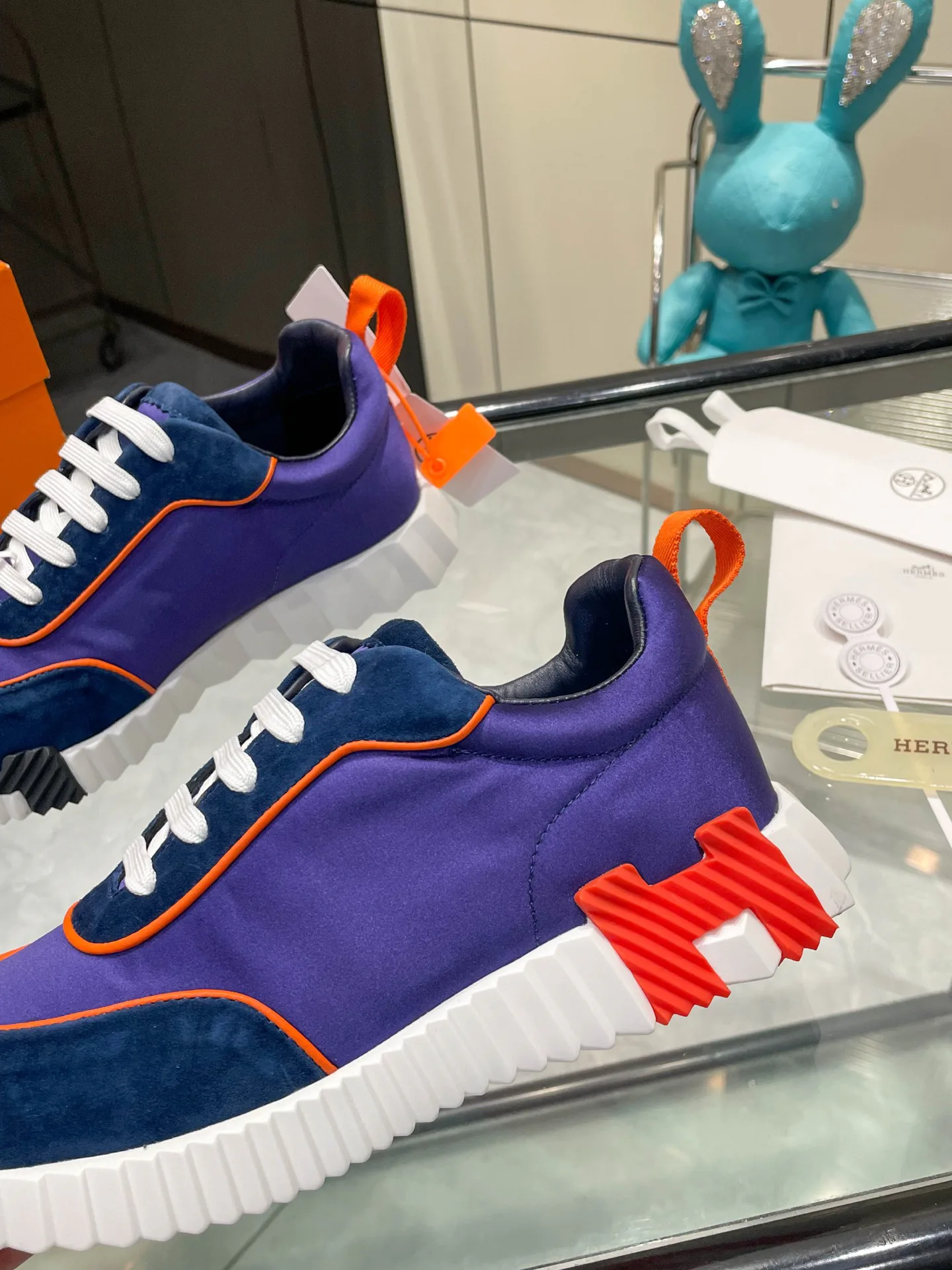 Кроссовки Женские Hermes 17954798