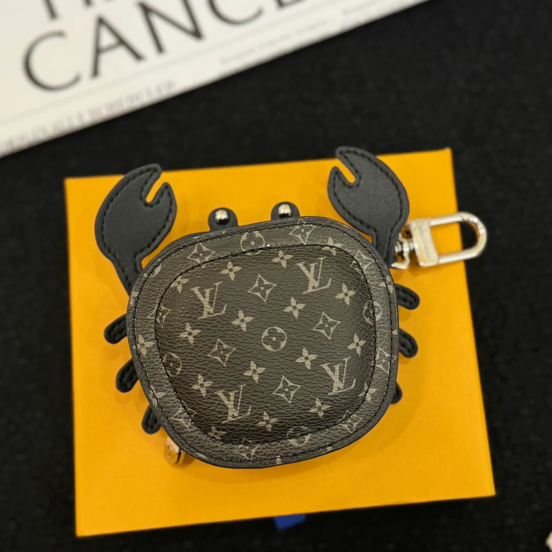 Ключницы Louis Vuitton 18593