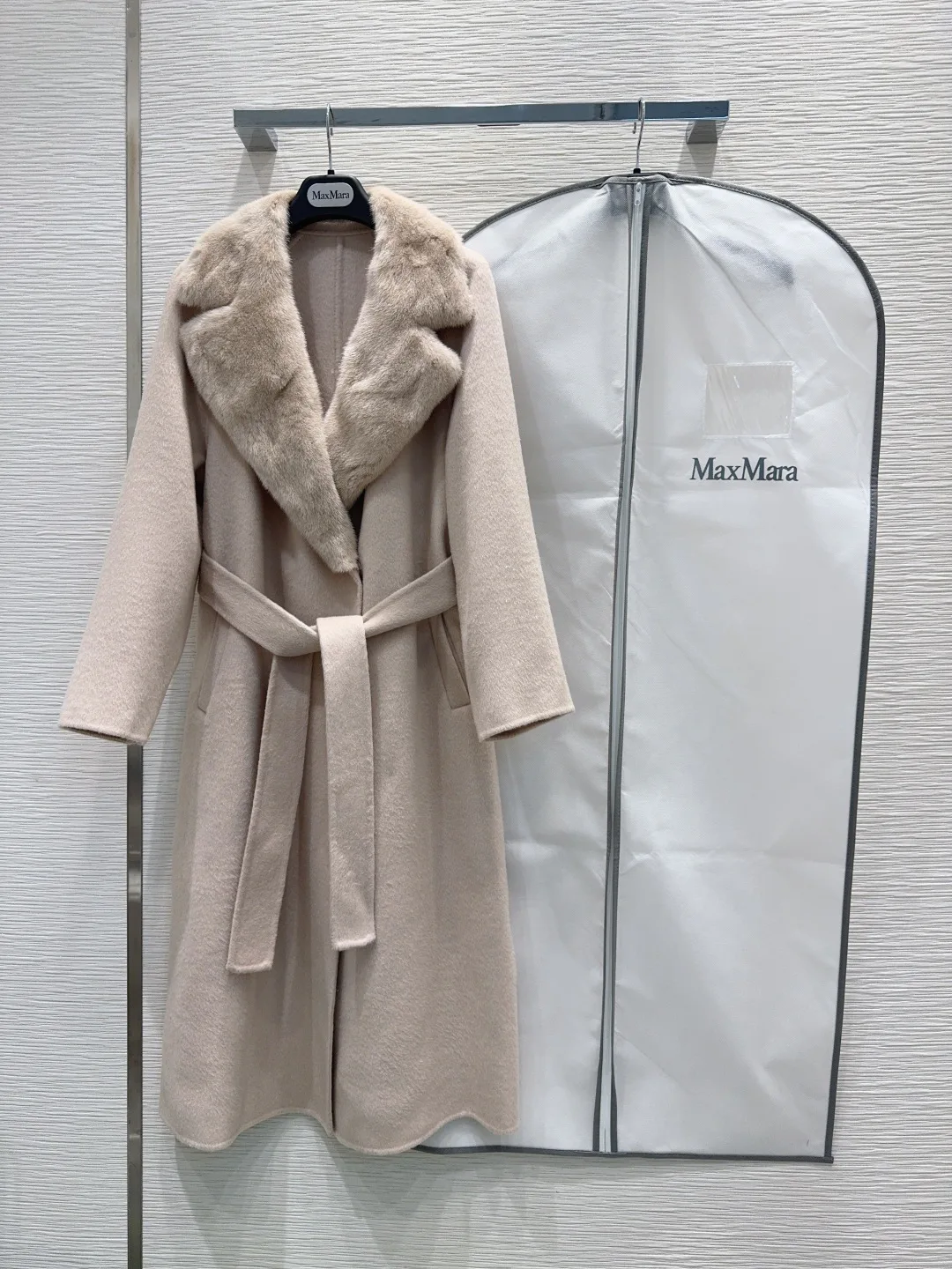 Пальто Женские Max Mara 18172480