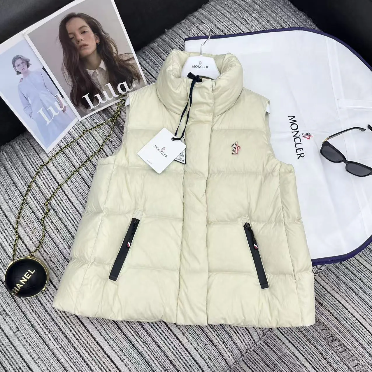 Жилеты Мужские Moncler 1265541