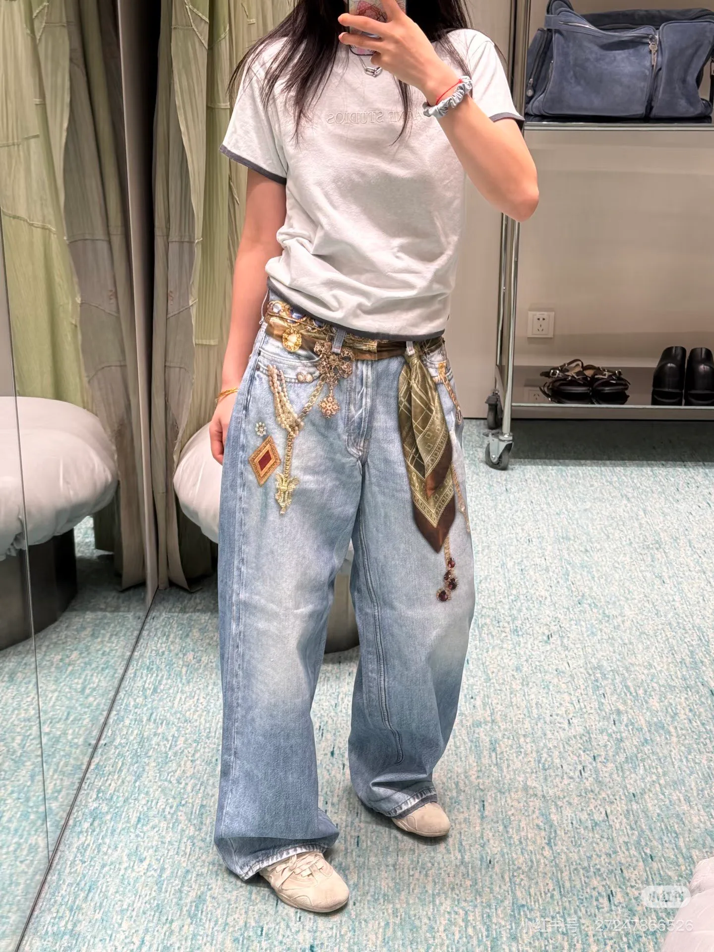 Джинсы Женские Acne Studios 18969459