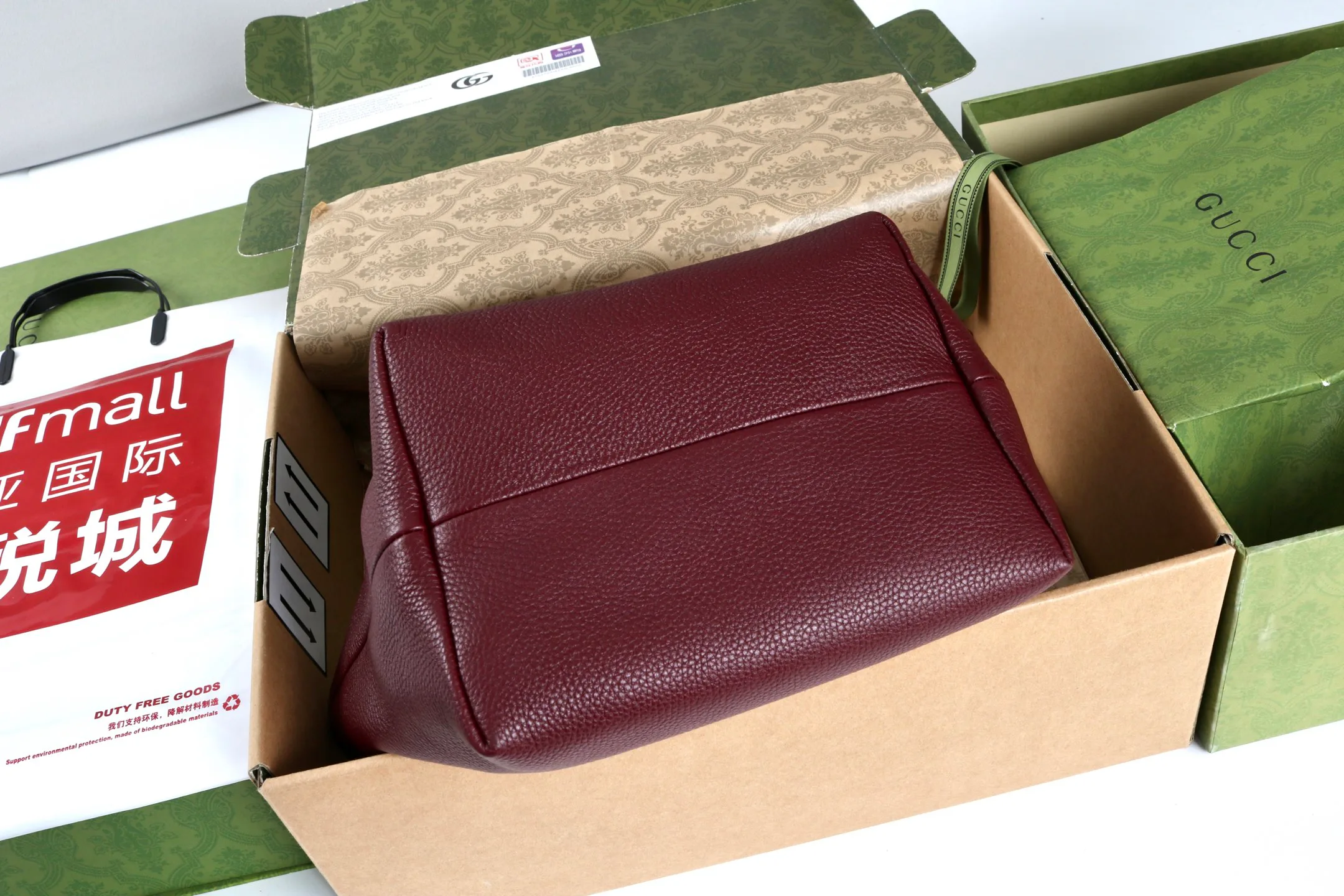 Классические Сумки Женские Gucci 393582