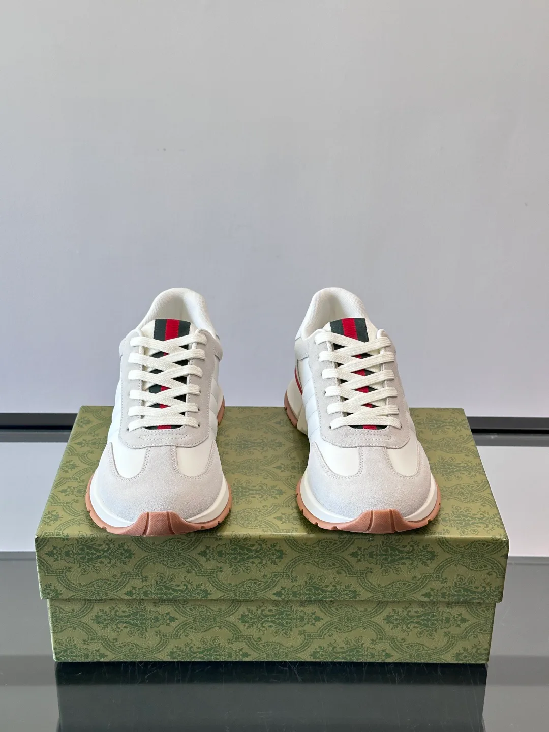 Кроссовки Мужские Gucci 11550569